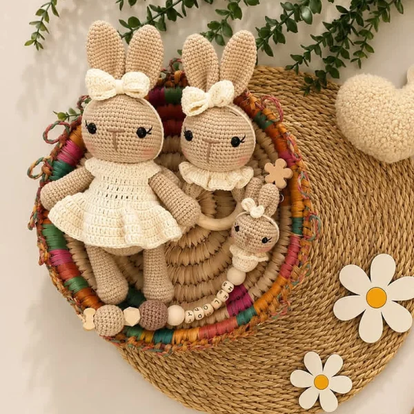 ست خرگوشی‌:عروسک جغجغه بندپستونک